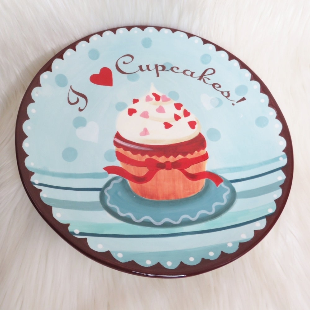 Jennifer Brinley Cupcake Plate